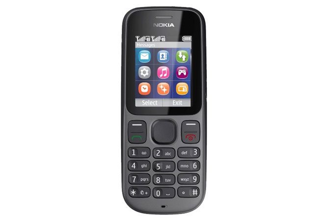Nokia 101 este unul dintre cele mai ieftine telefoane dual SIM