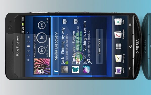 Sony Ericsson Xperia Duo - primele imagini aparute pe Internet