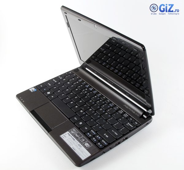 acer-d257-6 Acer D257: un portabil cu multe atuuri, dar un mare dezavantaj: sistemul de operare oferit