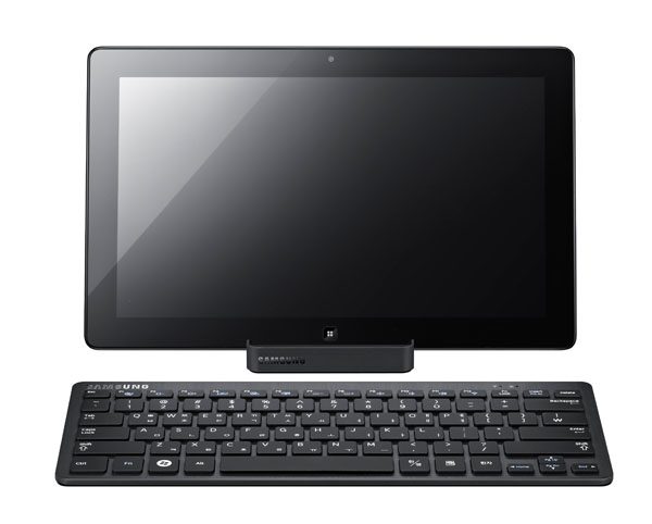Samsung Slate Seria 7 - dotata cu statie de andocare si tastatura compacta