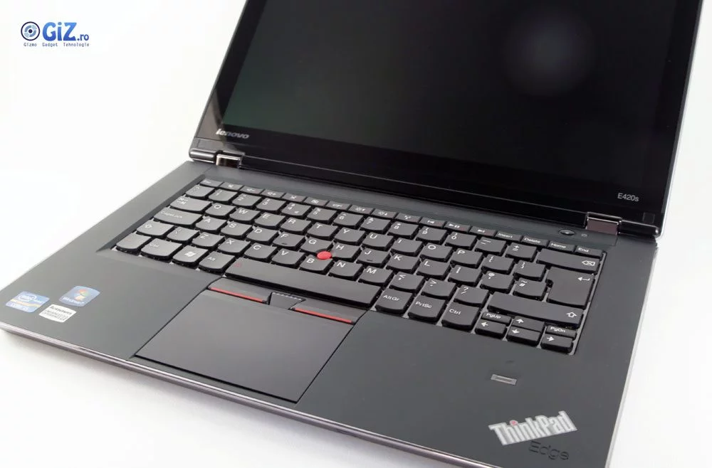 Lenovo ThinkPad Edge E420S review - un laptop cu pretenţii