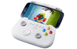 Samsung Galaxy S4 și Game Pad