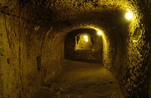 Orasul subteran Hidden Pearl din Iran