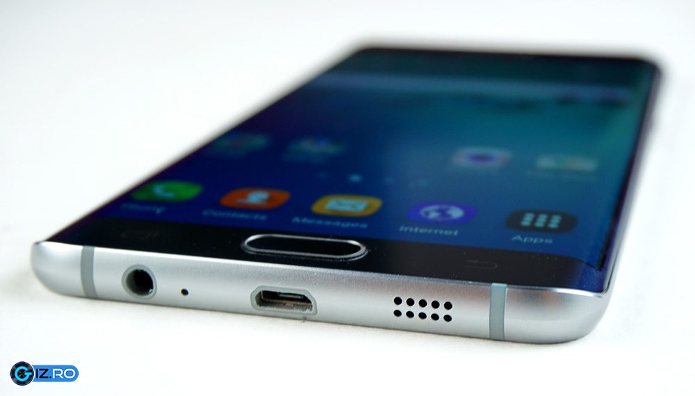 Amplasarea porturilor la Galaxy S6 Edge Plus