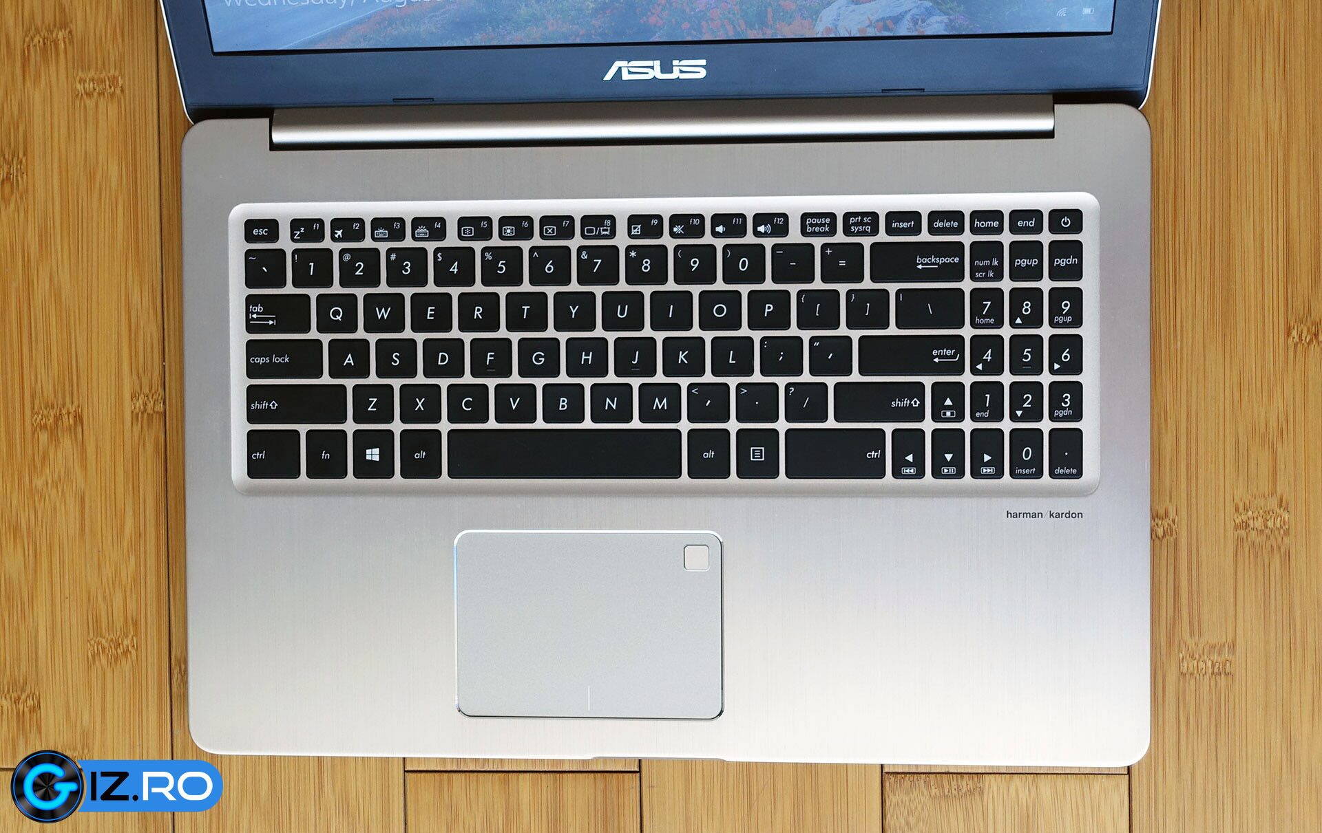Asus-VivoBook-Pro-N580VD-keyboard-general
