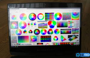 alienware-m15-screen-colors