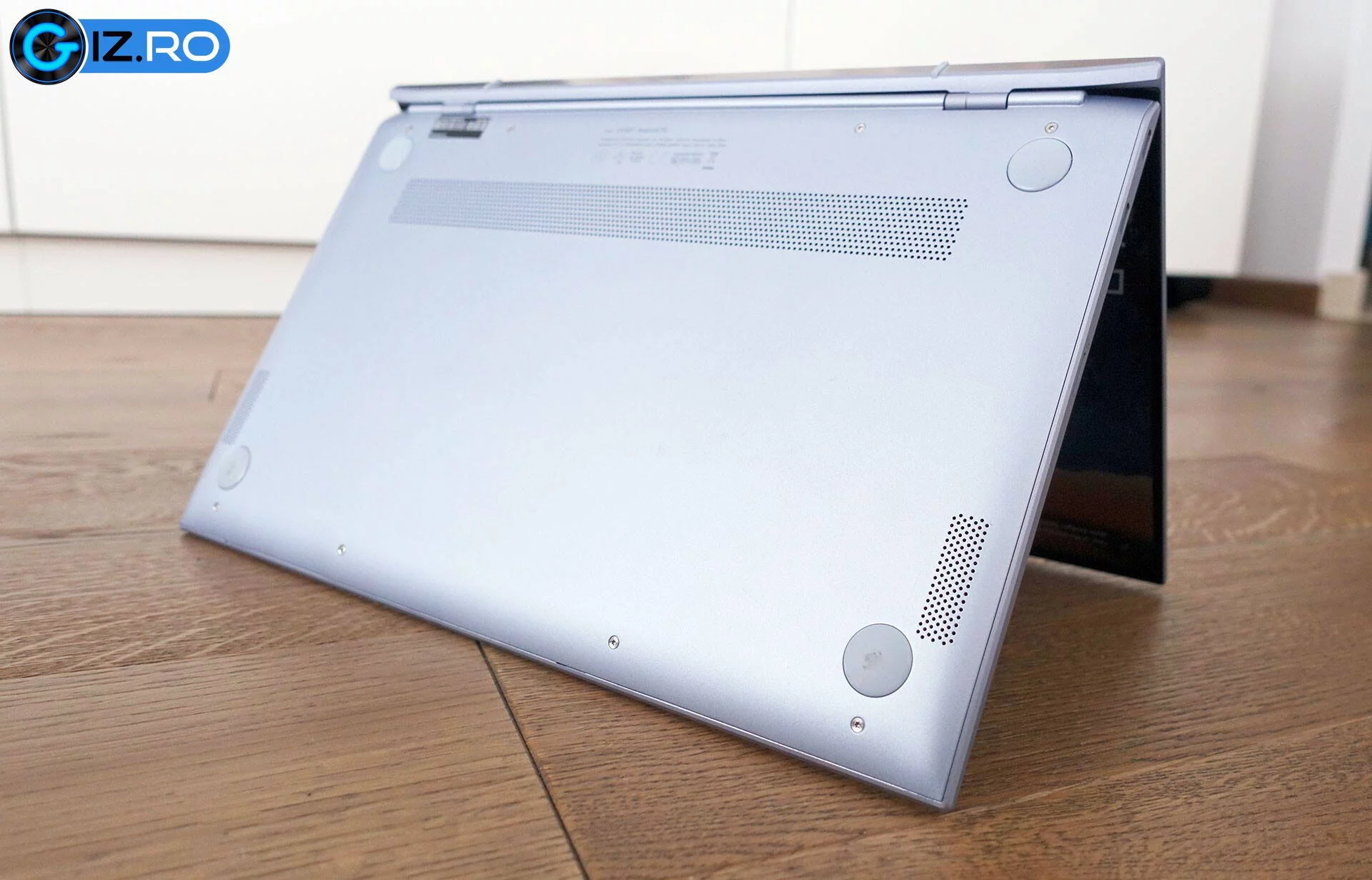 asus-zenbook-s13-ux392-speakers