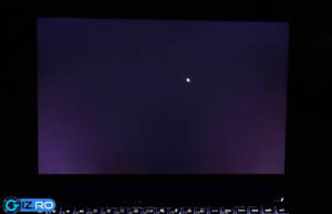 asus-studiobook-pro-x-screen-bleed