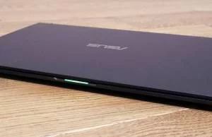 asus-expertbook-b9450fa-front-led