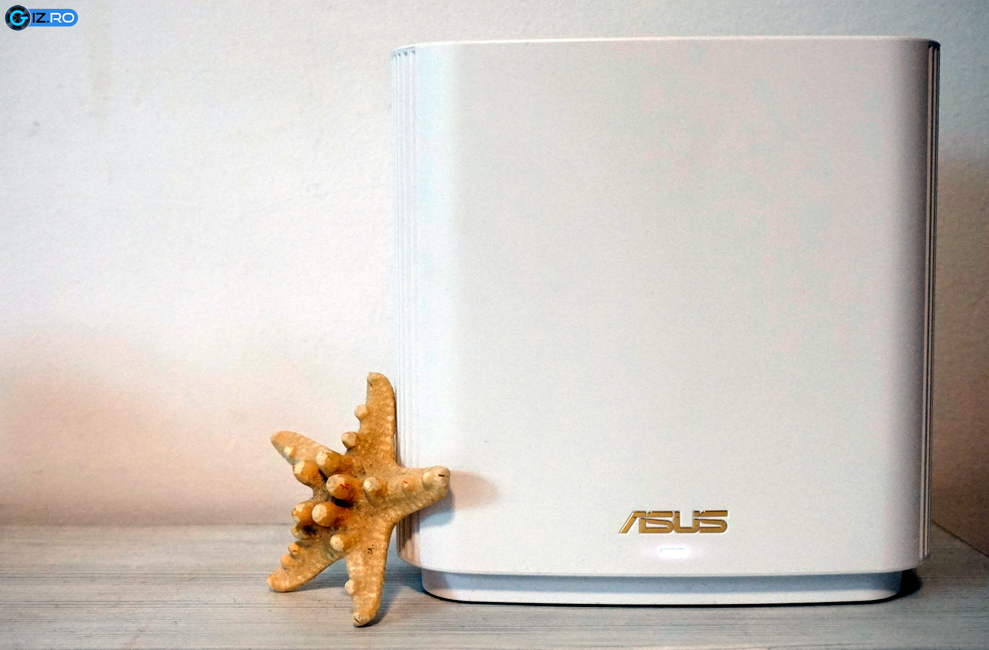 asus zenwifi ax xt8 led frontal alb