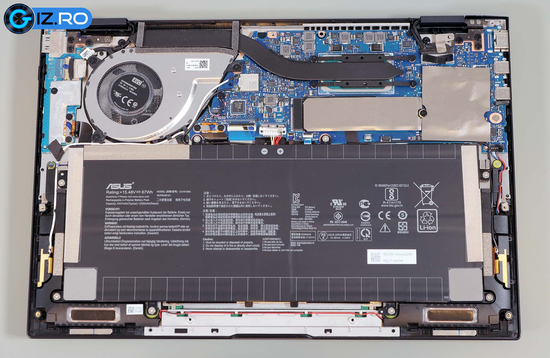 asus-zenbook-ux371-internals