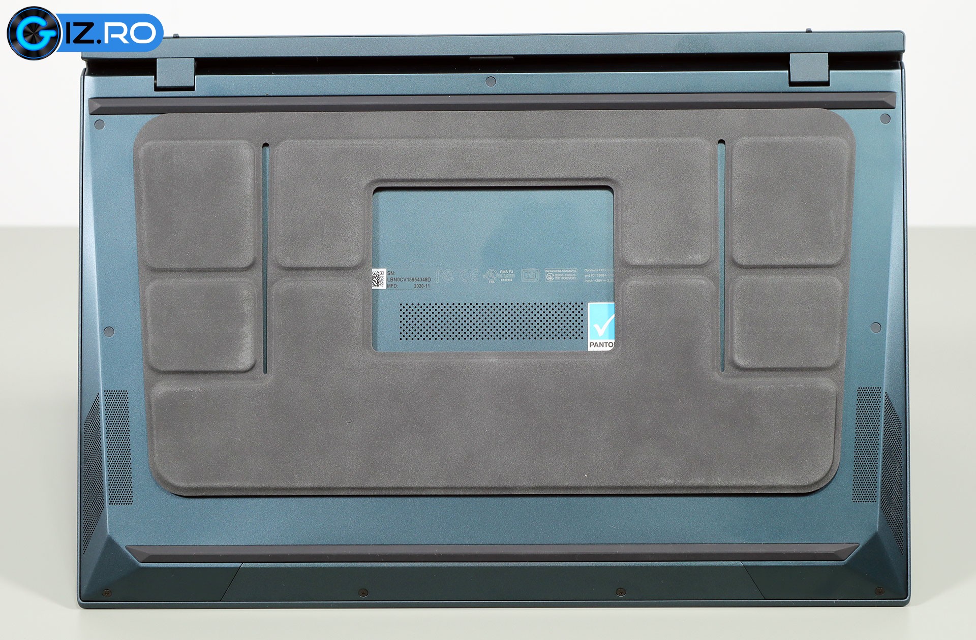 asus-zenbook-duo-14-back