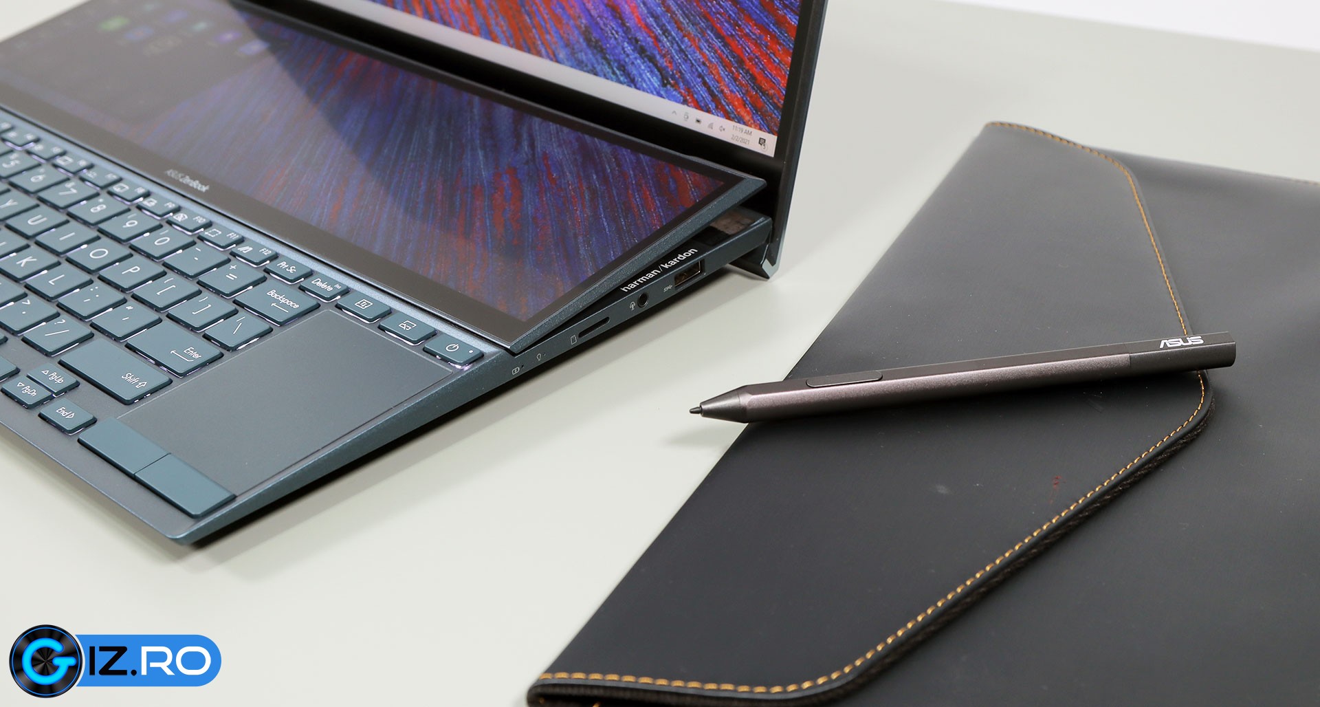 asus-zenbook-duo-14-ccesories