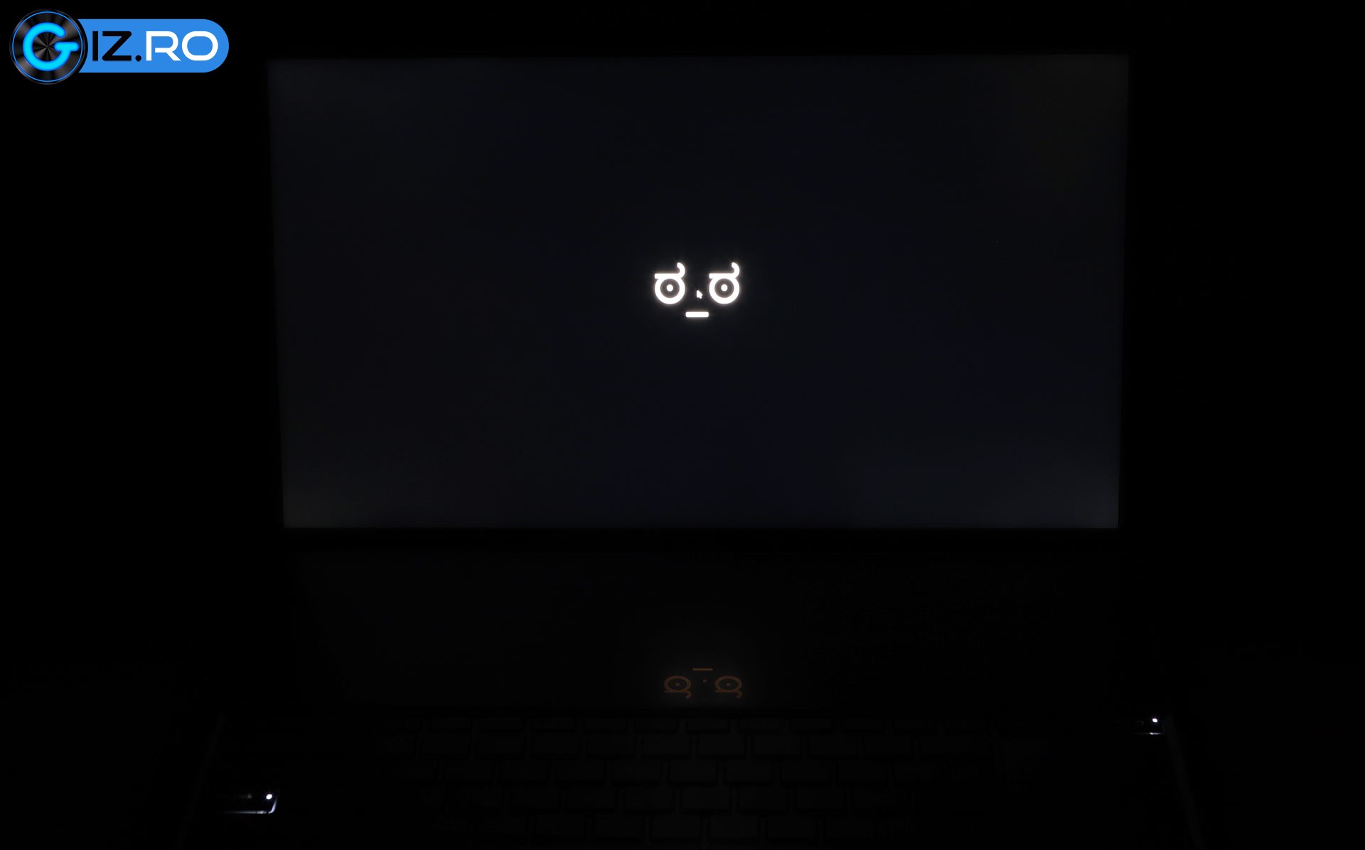asus-zenbook-duo-14-screen-bleeding