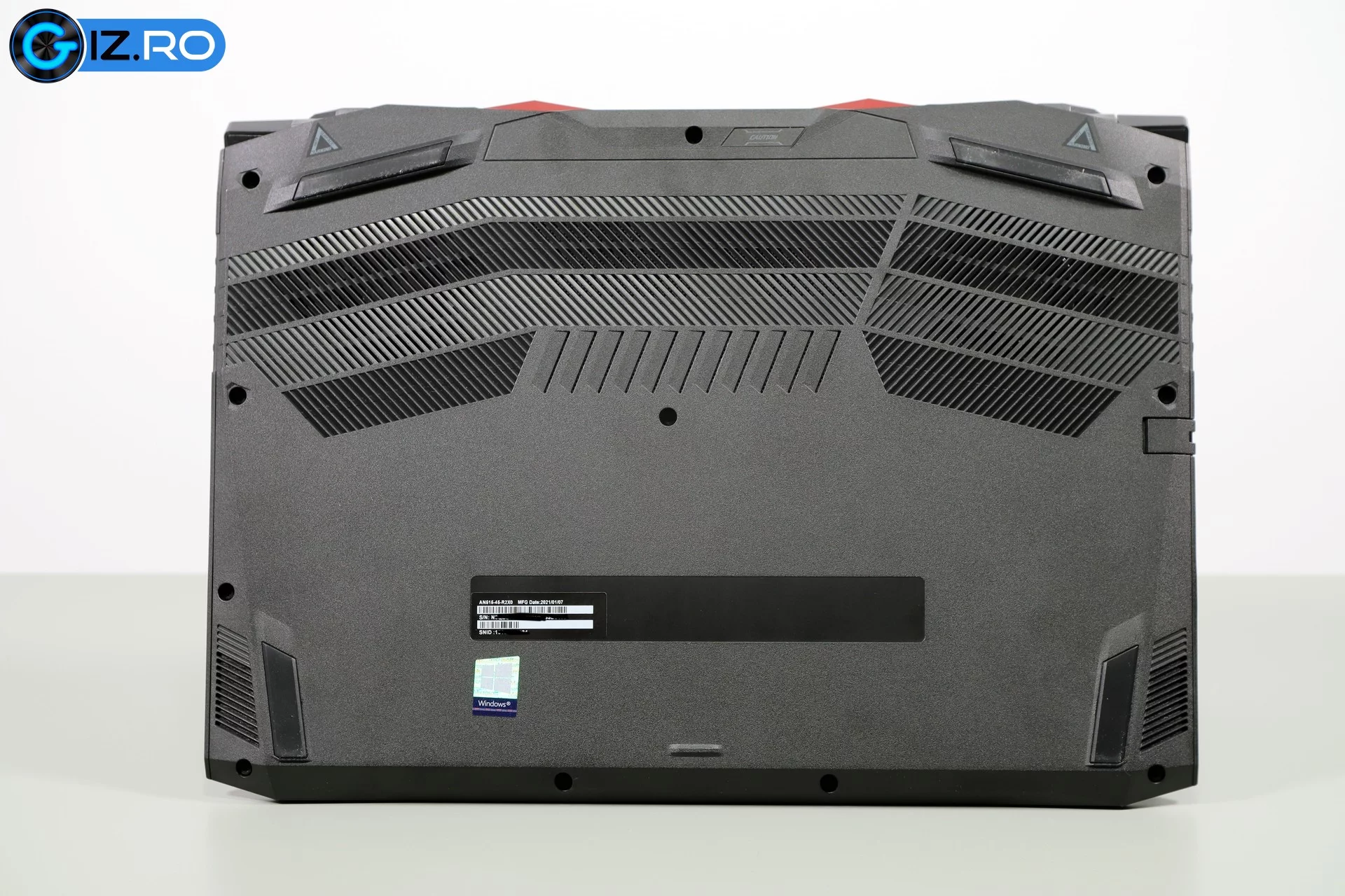 acer-nitro-5-2021-back1