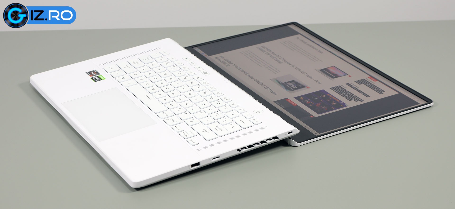asus-rog-zephyrus-g15-screen-flat