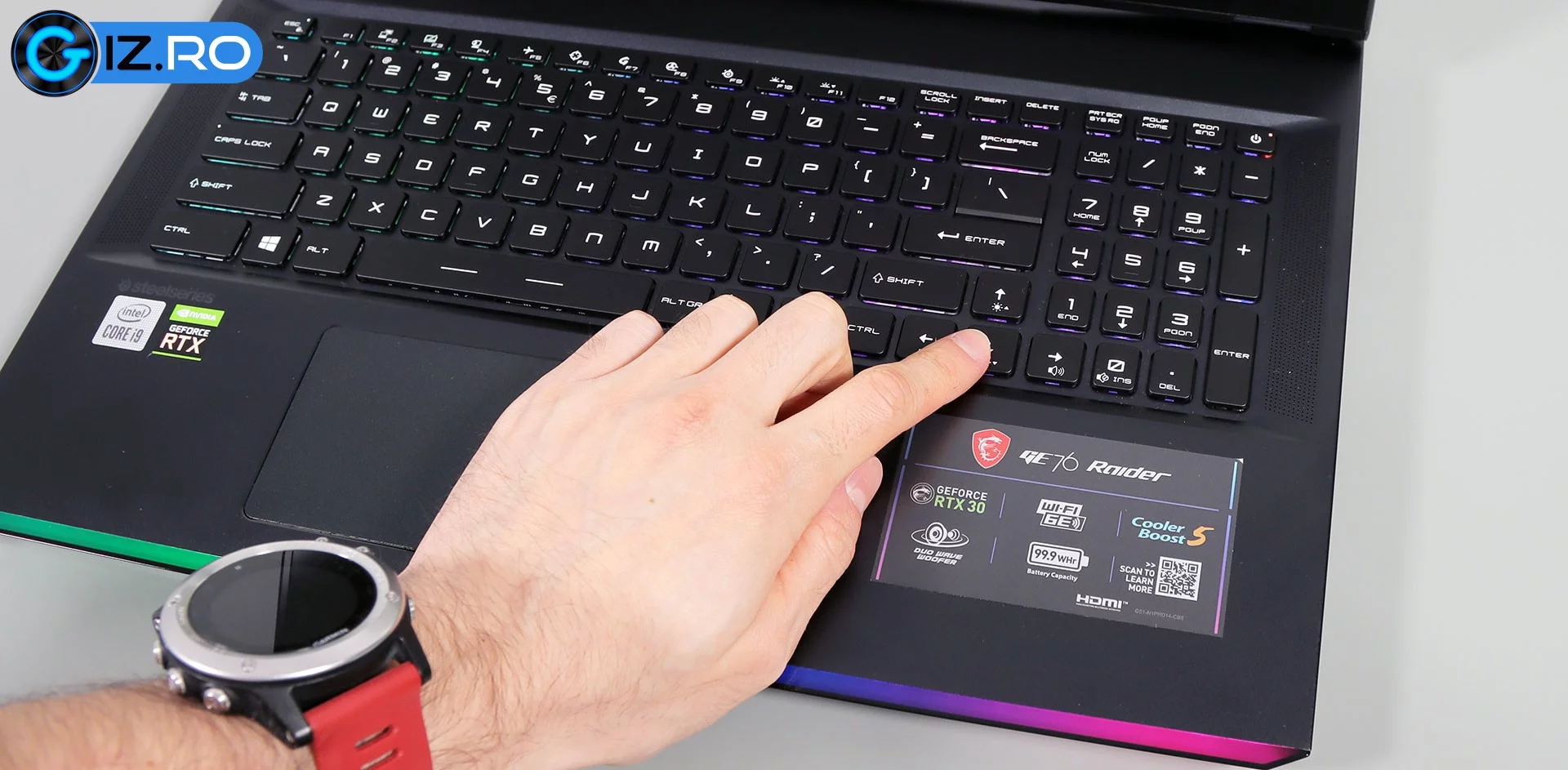 msi-ge76-raider-keyboard-arrow-numpad