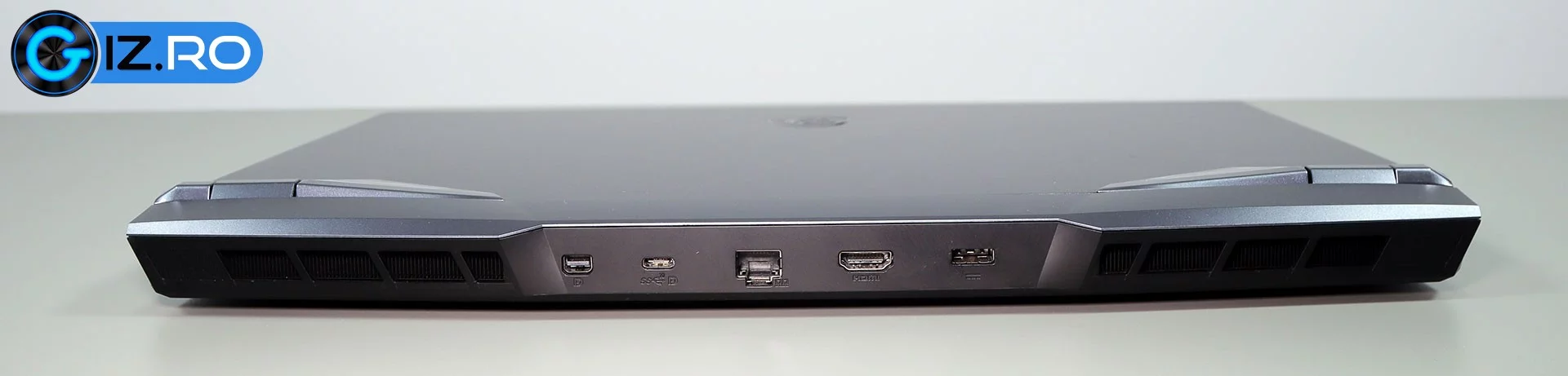 msi-ge76-raider-sides-back
