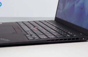 lenovo thinkpad x1 nano side exahust