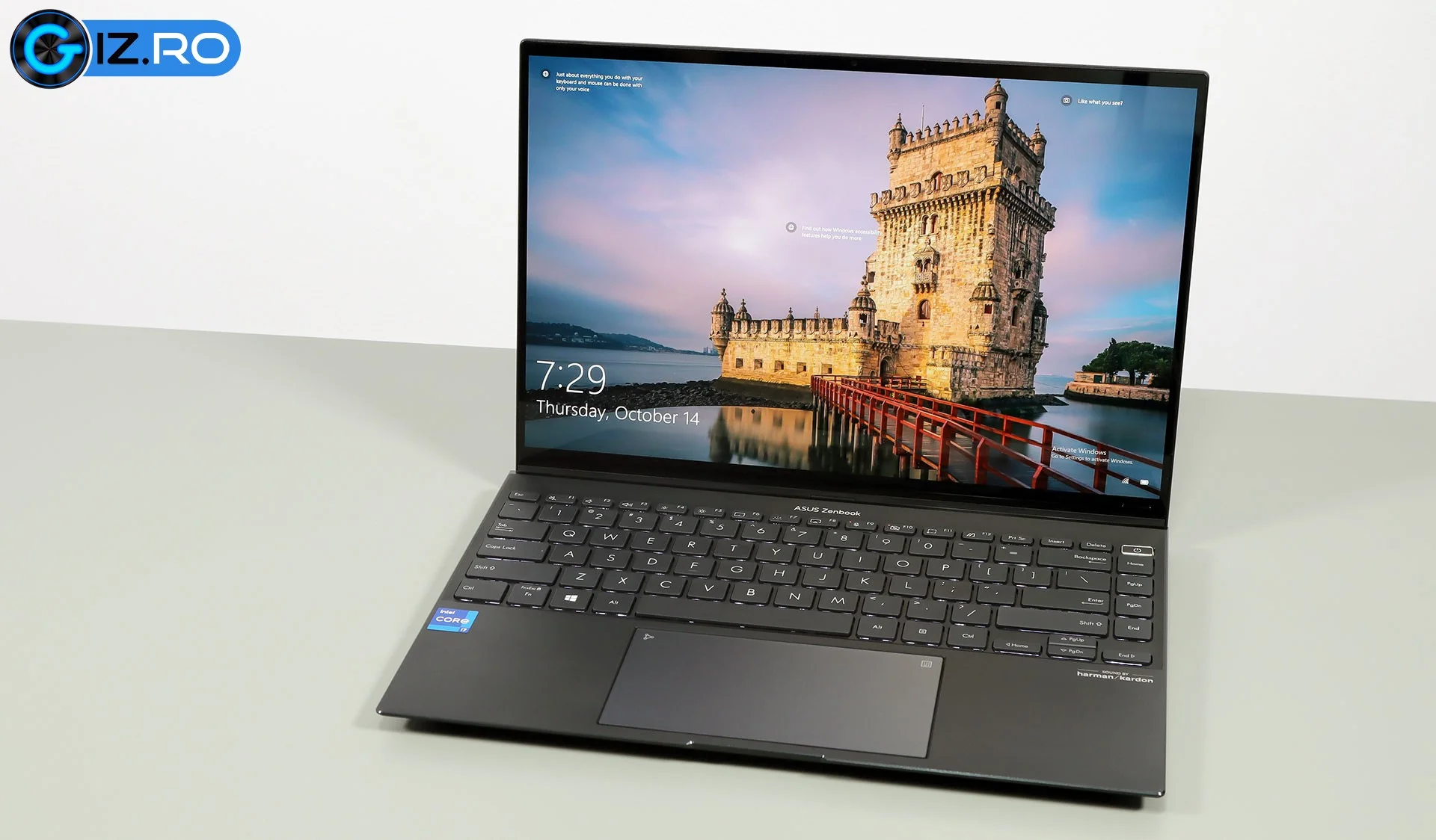asus zenbook 14x interior2
