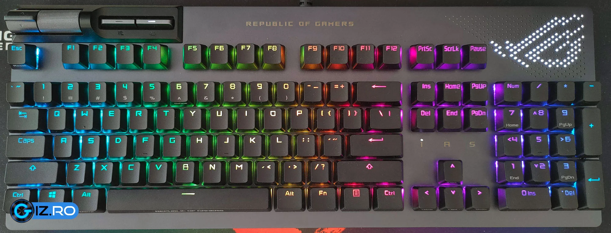 ASUS ROG Strix Flare II Animate top view