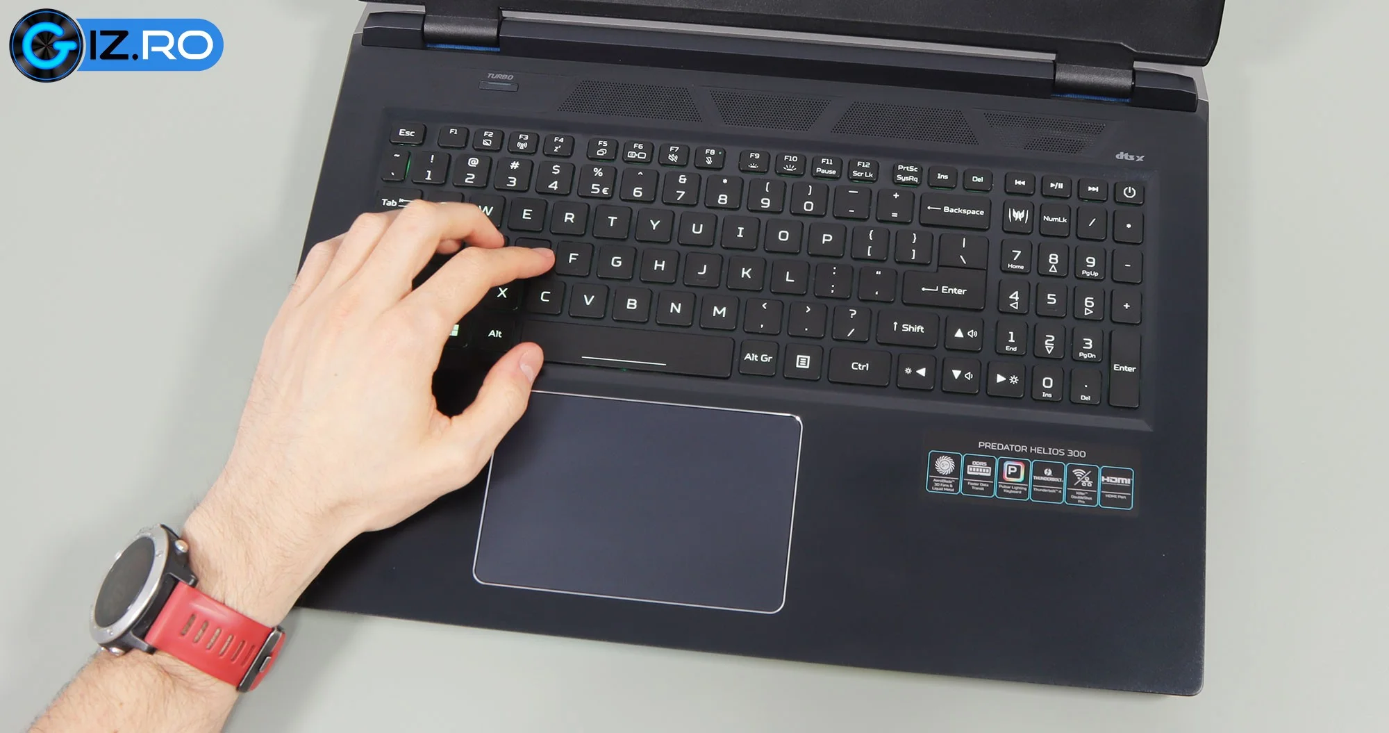 acer predator helios 300 keyboard clickpad