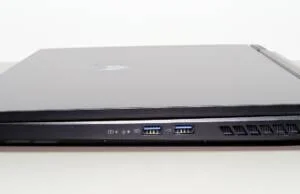 acer predator helios 300 sides right