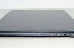asus zenbook 14 edges right