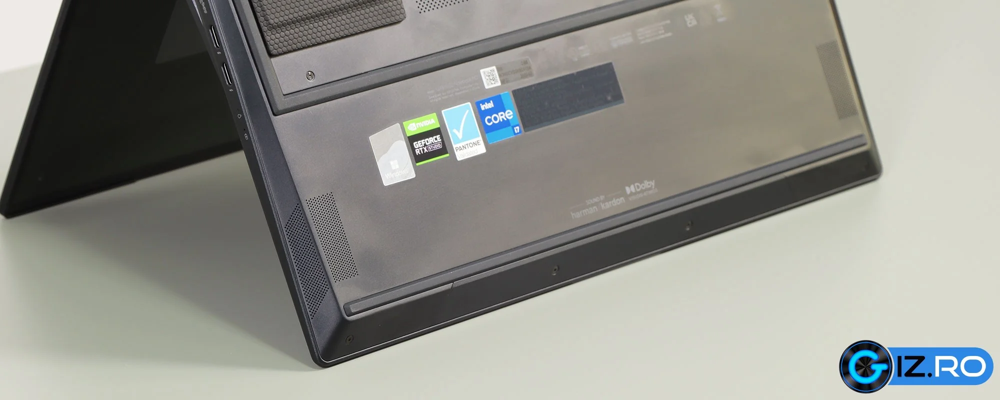 asus zenbook pro 14 duo speakers