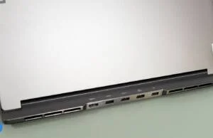 lenovo legion slim 7 back ports