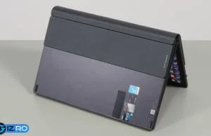 asus zenbook 17 fold bottom