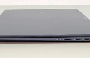 asus zenbook s13 flip sides right